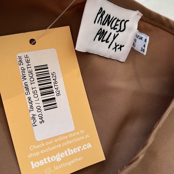 Princess Polly NWT size 4 skirt - Picture 2 of 3